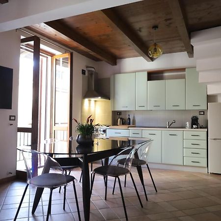 דירות אלגהרו Residencia Pais מראה חיצוני תמונה