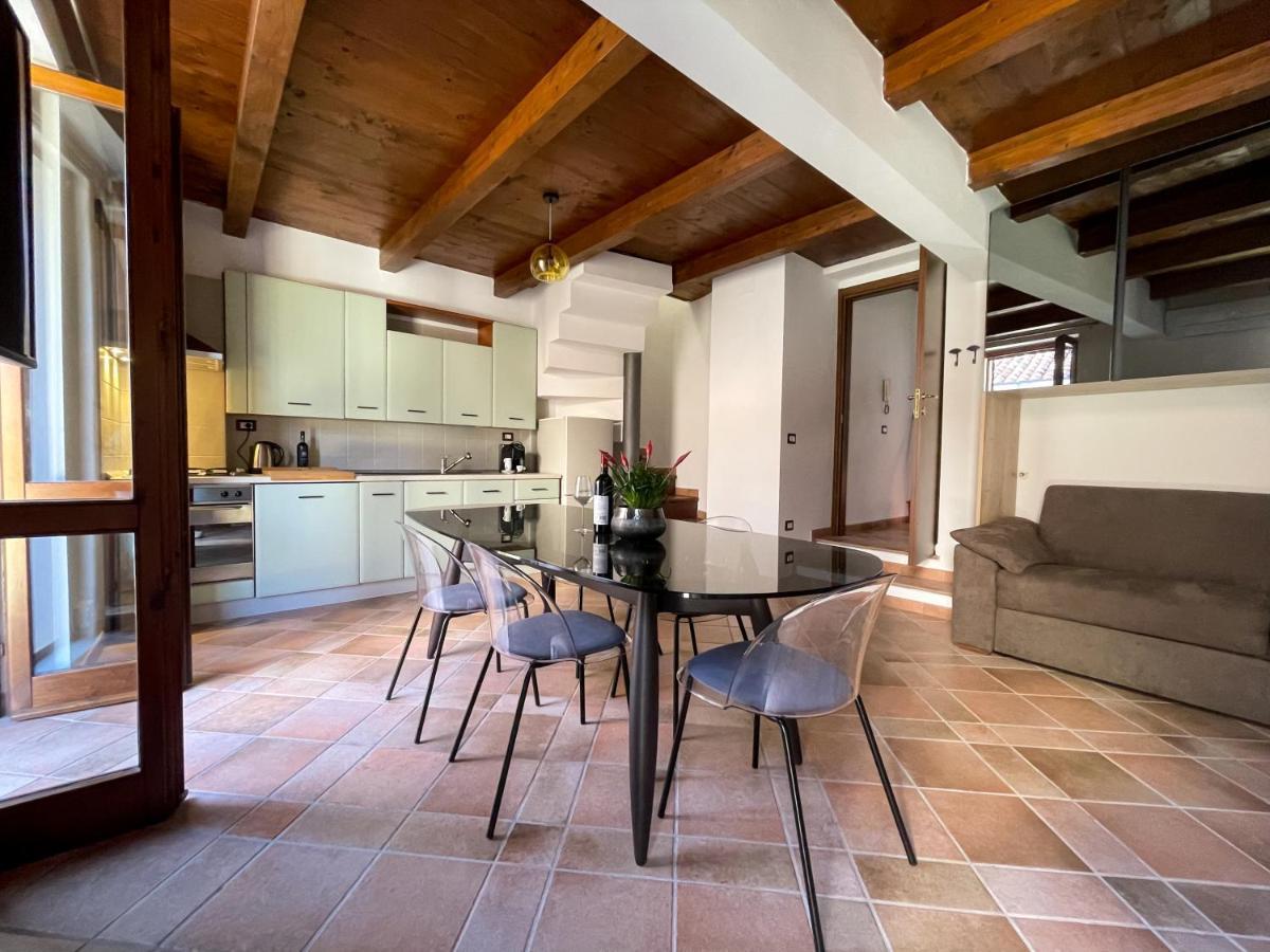 דירות אלגהרו Residencia Pais מראה חיצוני תמונה