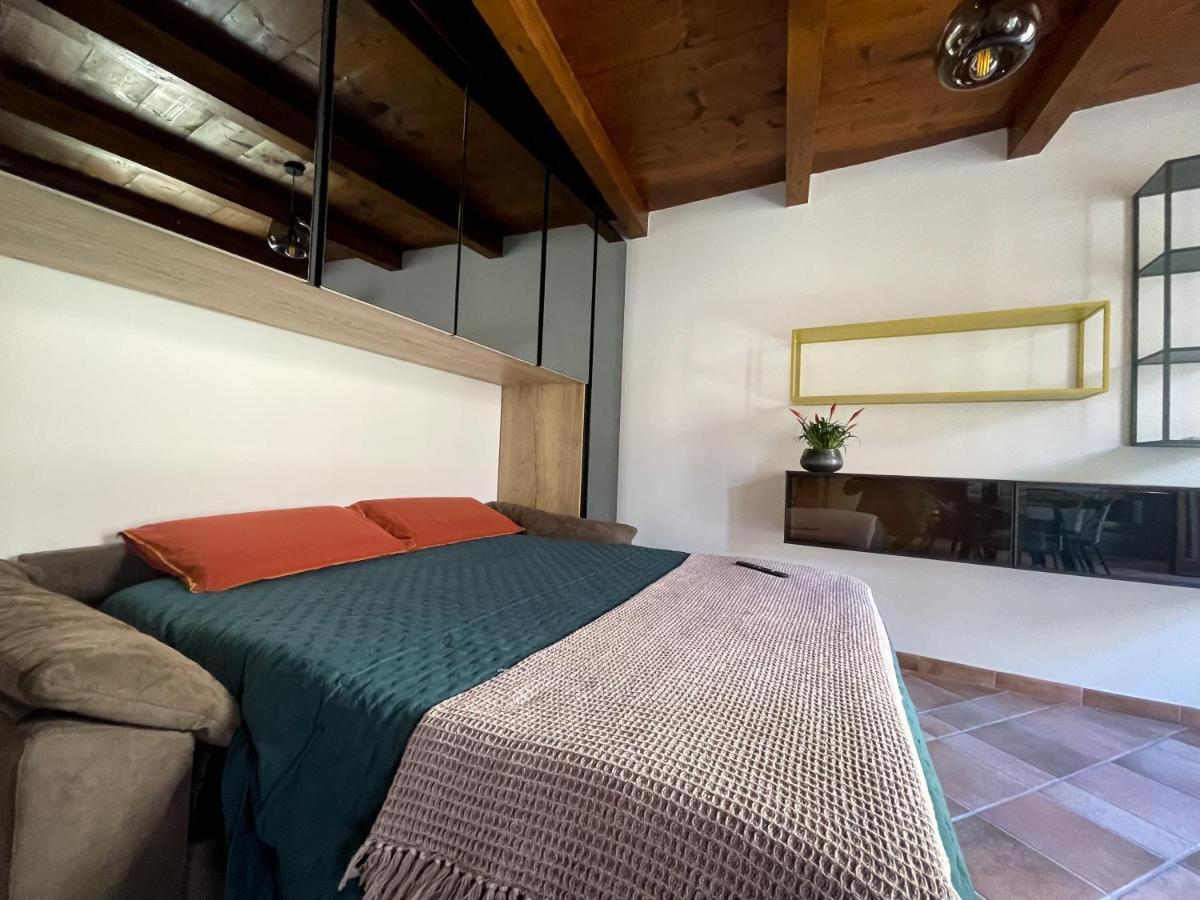 דירות אלגהרו Residencia Pais מראה חיצוני תמונה
